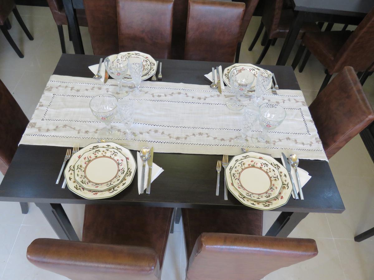 Hotel Foisor بوخارست المظهر الخارجي الصورة