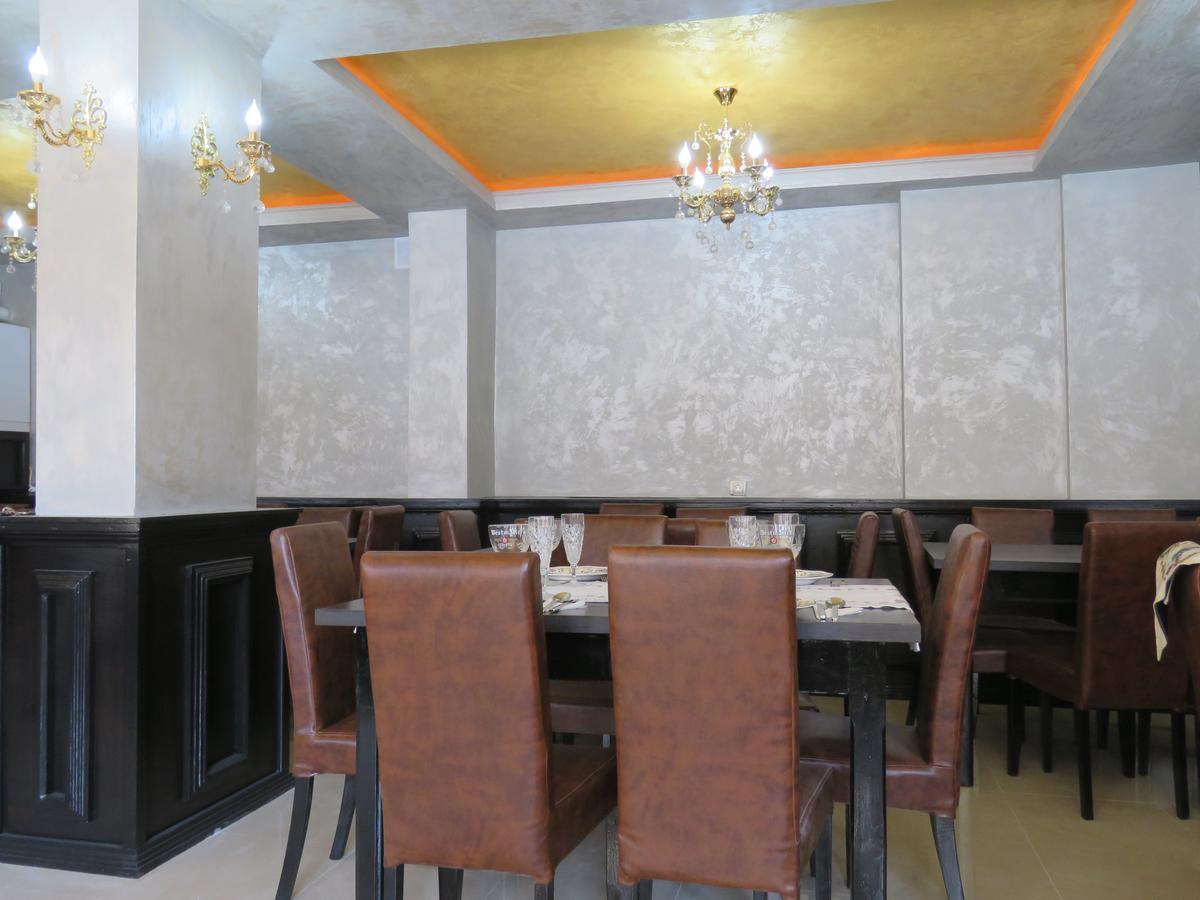 Hotel Foisor بوخارست المظهر الخارجي الصورة