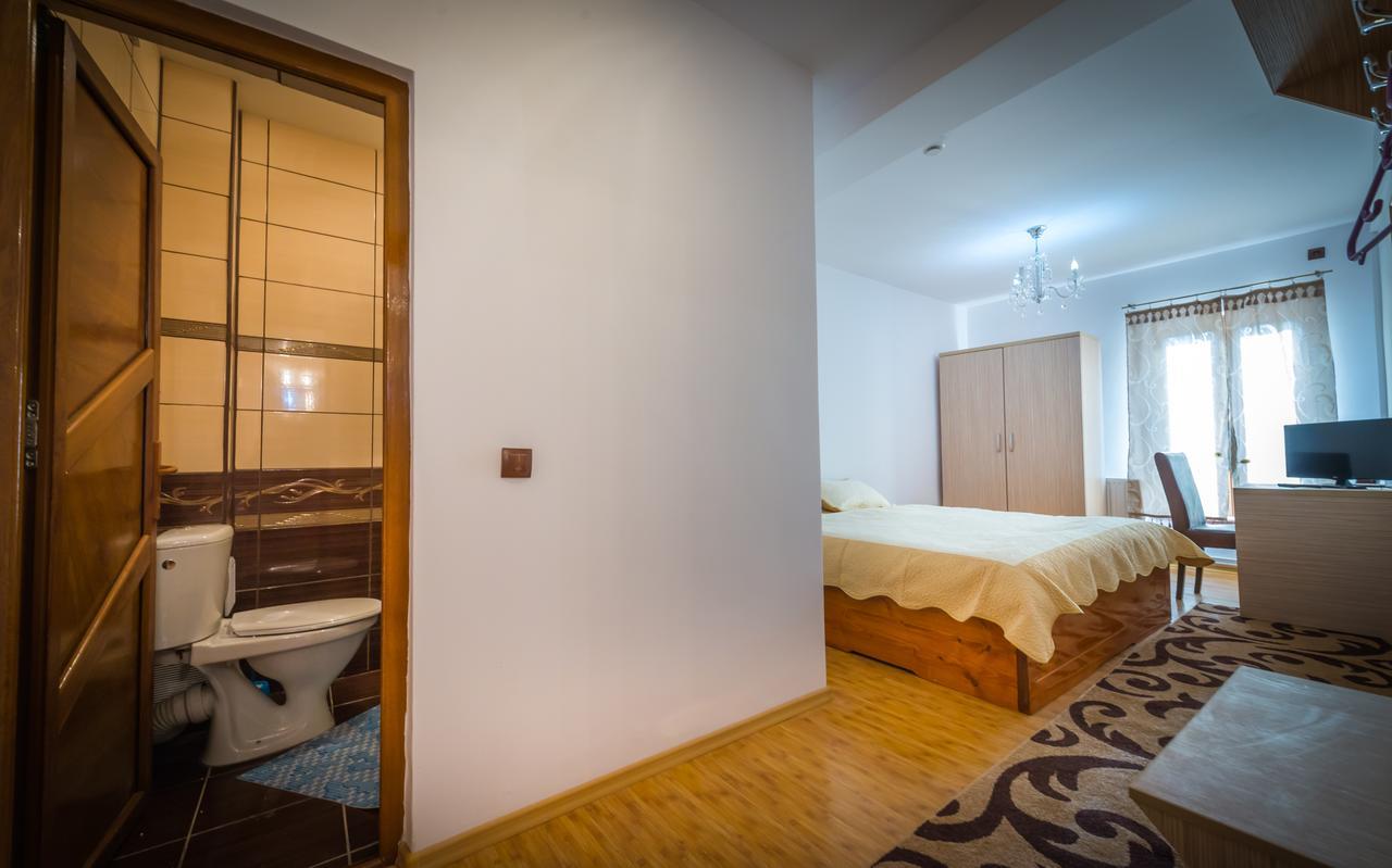 Hotel Foisor بوخارست المظهر الخارجي الصورة
