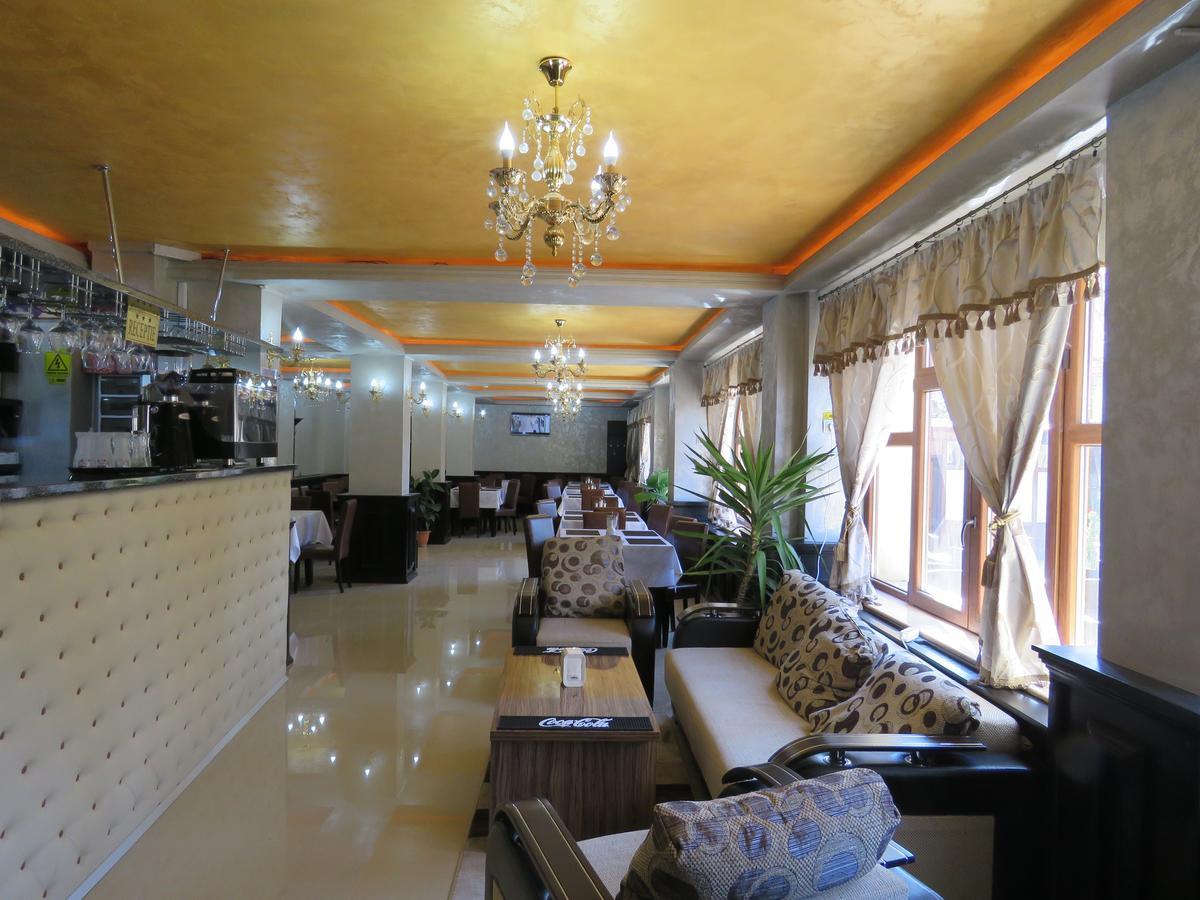 Hotel Foisor بوخارست المظهر الخارجي الصورة