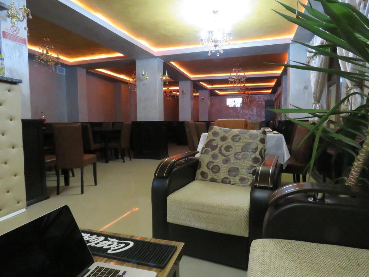 Hotel Foisor بوخارست المظهر الخارجي الصورة